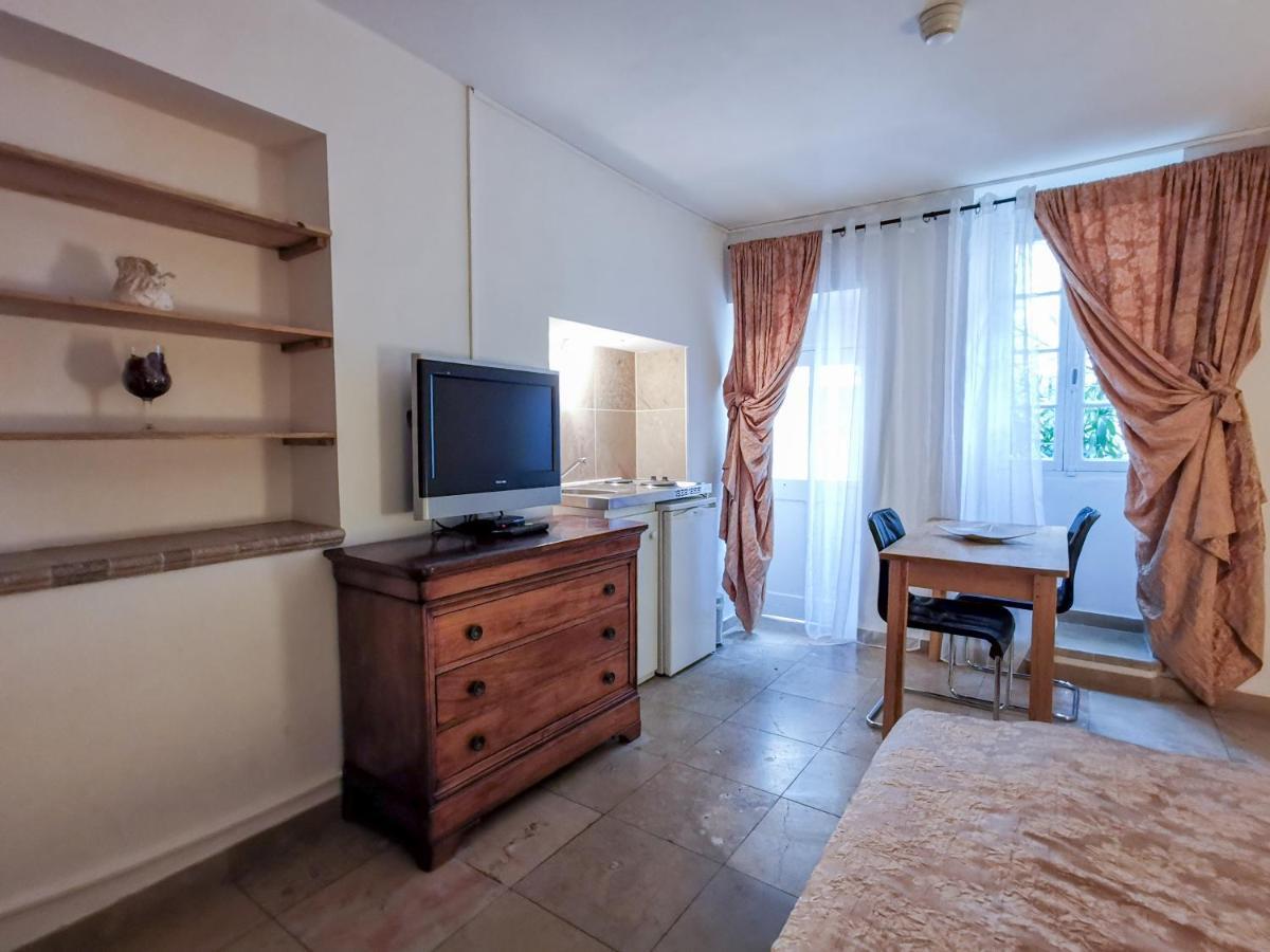Hotel La Fete En Provence فيسون-لا-رومان المظهر الخارجي الصورة